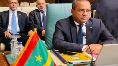 صورة وزير التجهيز والنقل يغادر إلى الكويت والإمارات