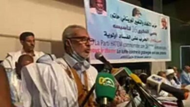 صورة ولد حننا : المؤسسة العسكرية أبرز ضامن للاستقرار وحرب الرئيس على الفساد مكسب كبير