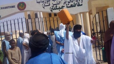 صورة احتجاجات في جكني للمطالبة بتوفير مياه الشرب