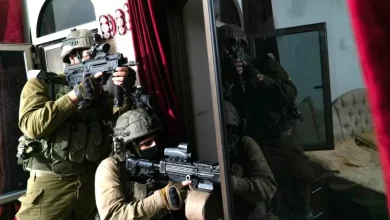صورة استشهاد فلسطيني وإصابة آخر خلال اقتحام الاحتلال الإسرائيلي مخيم جنين