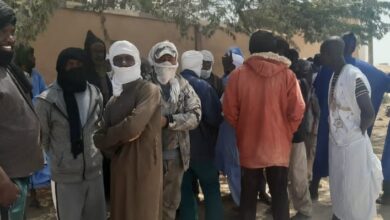 صورة صيادون يتظاهرون بنواذيبو احتجاجا على اعتراضهم من قوات البحرية