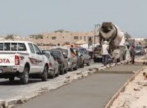 صورة زحمة السير تشكل عائقا للحركة وسط طرق العاصمة الرئيسية
