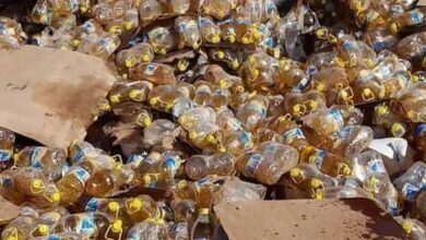 صورة أزويرات أنقلاب شاحنة محملة بالزيوت :المصدر:وكالات