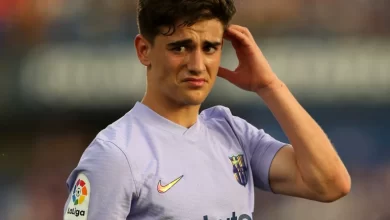 صورة الطعنات تتواصل.. هل يرحل غافي مجانا عن برشلونة؟