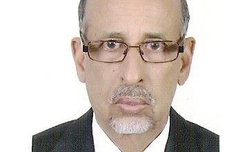 صورة بالخلق الحسن ينال الإنسان محبة الله ومحبة الناس
