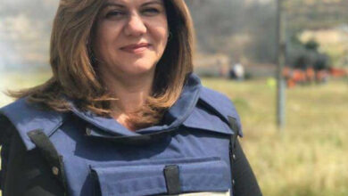 صورة اغتيال شيرين أبو عاقلة.. واشنطن مستعدة لدعم التحقيق ومقررة أممية تحمّل المجتمع الدولي مسؤولية إفلات إسرائيل من العقاب