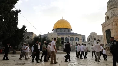 صورة محكمة إسرائيلية تسمح بأداء صلوات يهودية في “الأقصى” والسلطة تحذر من نشوب حرب دينية