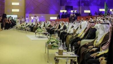 صورة أمير المدينة المنورة يصدر قرارات تكريما للعلامة الموريتاني آب ولد اخطور