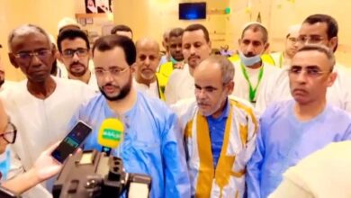 صورة وزير الشؤون الإسلامية يؤدي زيارة لسكن الحجاج الموريتانيين