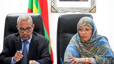 صورة مفوضة الأمن الغذائي تجتمع برؤساء لجان تسجيل المزارعين الراغبين في العودة إلى أماكنهم الأصلية