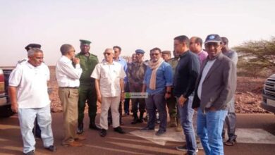 صورة وزير التجهيز يعطي تعليمات بترميم المنشآت المائية على المقطع الرابط بين افديرك وازويرات