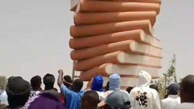 صورة امرأة في الأربعين تحاول الانتحار وسط العاصمة نواكشوط