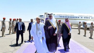 صورة استقبال سعودى رفيع لرئيس الجمهورية بالمدينة المنورة