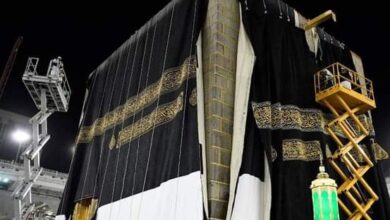 صورة بدأت مراسم استبدال كسوة الكعبة المشرفة