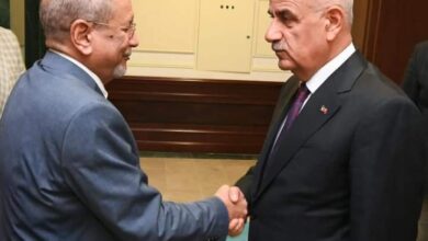 صورة وزير الصيد يعقد جلسة عمل مع نظيره التركي