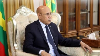 صورة بعد وساطة رئيس البرلمان.. غزواني يستقبل لجنة «إنقاذ التعدين الأهلي»