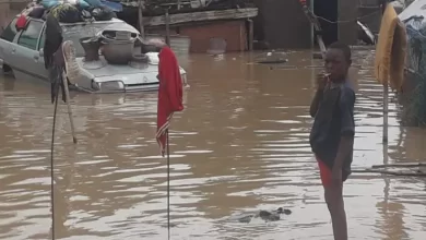 صورة كيهيدي تغمرها المياه.. أحياء مقطوعة ومستشفى محاصر