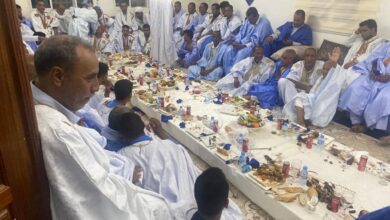 صورة أسرة أهل إبراهيم ولد إعل نحن جكنيون ونسبنا لا مراء فيه ولا جدل