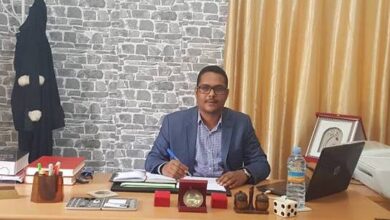 صورة عزيز استعاد حريته ويتشبث بمحاكمة علنية