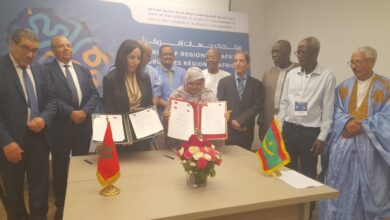 صورة توقيع مذكرة تفاهم للشراكة بين الجهات الموريتانية والجهات المغربية