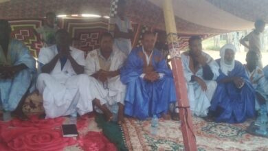 صورة ساكنة التيسان تحتفي بولد الطالب ألمين وتعرض مشاكل القرية (تفاصيل)