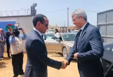 صورة وزير الصيد المغربي يزور منصة التبريد بالشركة الوطنية لتوزيع الأسماك