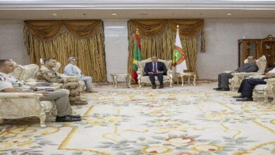 صورة الرئيس غزواني يستقبل قائد قوة برخان الفرنسية