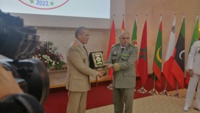 صورة قائد الجيش الموريتاني يشارك في اجتماع بالمغرب