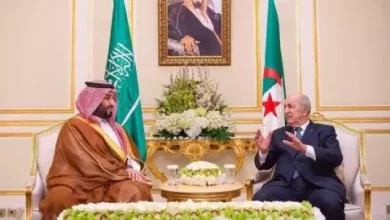 صورة ولي العهد السعودي يعتذر عن حضور القمة العربية بالجزائر