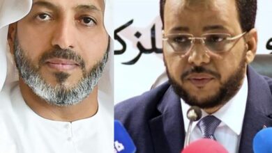 صورة وزير الشؤون الإسلامية يجري مباحثات مع مسؤولين إماراتيين
