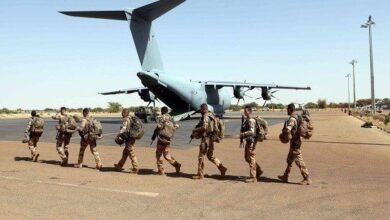 صورة توقيف فرنسيين في مالي وباماكو تعلن اعتقال «مجموعة من المجرمين»  