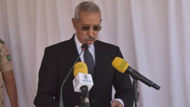 صورة وزير الدفاع يغادر إلى المغرب للمشاركة في اجتماع لـ”5 + 5″