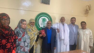 صورة وفد من الهيئة الدولية لإعمار غزة يجتمع بنواب تواصل