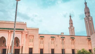 صورة الشؤون الإسلامية تسطر توضيحا حول الإجراءات المتبعة لتفريش الجامع الكبير..