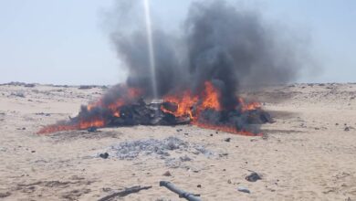 صورة إتلاف خمور ولحوم خنزير ومواد منتهية الصلاحية بمدينة نواذيبو