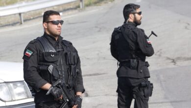 صورة إيران تكشف حجم المبالغ التي كان يتقاضاها “أبرز جواسيس بريطانيا” الذي أعدم اليوم