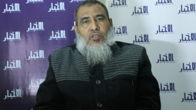 صورة تأخر رواتب عمال بلدية تيارت أربعة أشهر ومطالب بأخرى منذ 2013