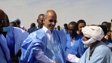 صورة ساكنة الحوض الشرقي تنظم استقبالات حاشدة لرئيس حزب الإنصاف على مشارف مدينة النعمة (تفاصيل)