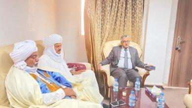 صورة الخليفة العام للطريقة القادرية بموريتانيا يلتقي المدير المالي والإداري لوزارة الشؤون الإسلامية (تفاصيل)