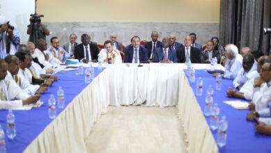 صورة وزارة الداخلية تجتمع بالأحزاب السياسية قبيل بدء الترشحات