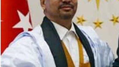 صورة السفير سيداحمد البكاي ولد سيدي بي يحشد لاستقبال رئيس الجمهورية في النعمة