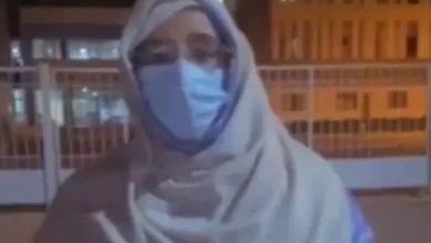 صورة كريمة الرئيس السابق تحمل النظام مسؤولية ما يلحق والدها من ضرر