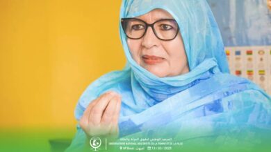 صورة رئيسة المرصد تفتتح طاولة مستديرة و تطلق قافلة توعوية لحماية النساء والفتيات من مدينة أمبود (صور)