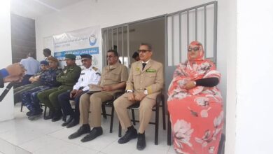 صورة سلطات نواذيبو توزع 1500 سلة غذائية بتمويل خيرية اسنيم