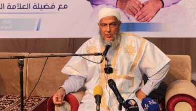 صورة وأئمة يؤكدون حرمة التبذير وشراء الأصوات في رسالة للسياسيين