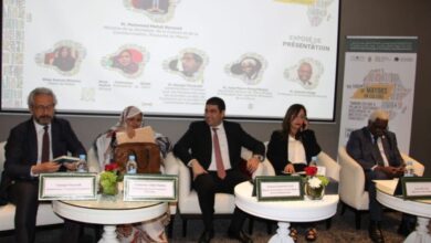 صورة رئيسة جهة نواكشوط تمثل موريتانيا في افتتاح المنتدى الإفريقي للعمد والمنتخبين