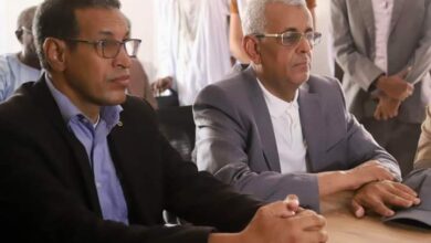 صورة وزير المياه يؤدي زيارة تفقد واطلاع للمرحلة الثانية من مشروع آفطوط الشرقي (صور)