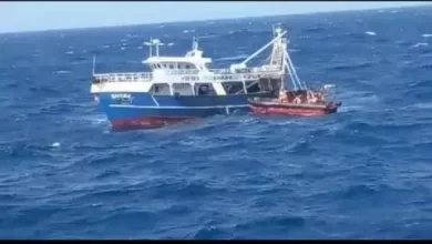 صورة الجيش ينشر تفاصيل توقيف سفينة محملة بالمخدرات (صور)