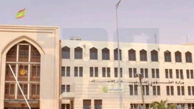 صورة موريتانيا تدين بشدة إقدام متطرف سويدي على تدنيس نسخة من المصحف الشريف (بيان)