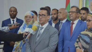 صورة وزير الثقافة يزور بعض الإدارات التابعة لقطاعه